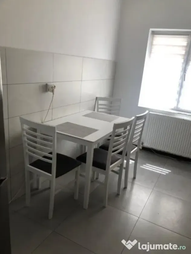 Apartament 2 camere, dedcomandat, 56 mp, zona Stejarului - Floresti (Cluj)