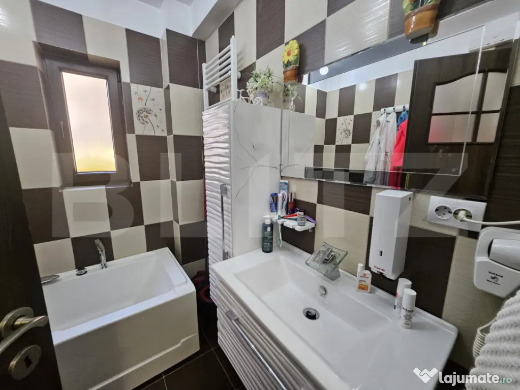 Apartament cu 3 camere, 53.06 mp, Str. Stejarului - Floresti (Cluj)