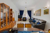 Casă / Vilă cu 4 camere de vânzare în zona Central - Nădlac