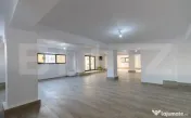 Spatiu comercial/birouri 130 mp | Parter | 2 locuri de parca
