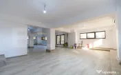 Spatiu comercial/birouri 130 mp | Parter | 2 locuri de parca