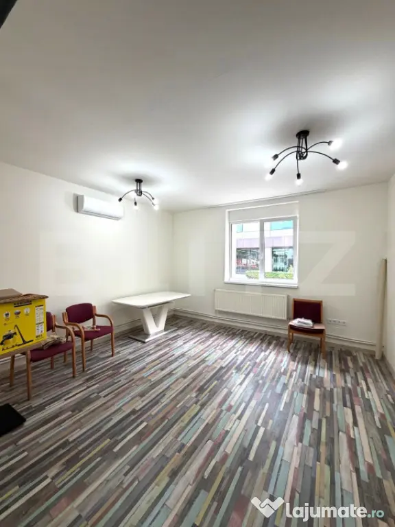 Spatiu activitate birou, 84 mp, 3 incaperi, 2 bai, zona Farm - Cluj-Napoca (Cluj)