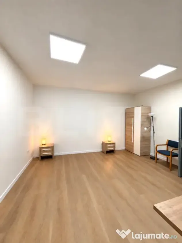 Spatiu activitate birou, 84 mp, 3 incaperi, 2 bai, zona Farm - Cluj-Napoca (Cluj)