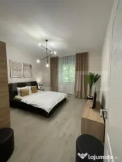 Apartament cu 2 camere de vanzare,zona Semicentrala,65mp. 