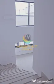 Apartament Penthouse 3 camere cu Terasa de 80mp Mutare Imediata! 