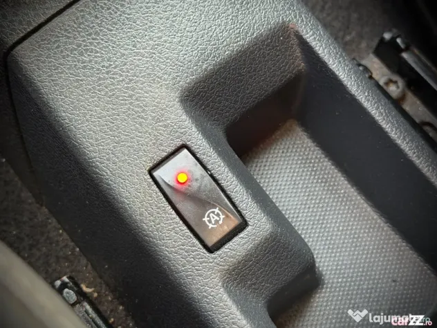 Dacia Logan Mcv 1,5 dci - Pitesti (Arges)