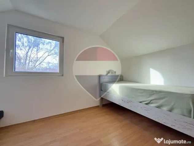 Casă cu 3 camere de vânzare în zona 3 Insule, Arad - Arad (Arad)