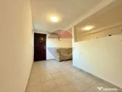 Casă cu 3 camere de vânzare în zona 3 Insule, Arad