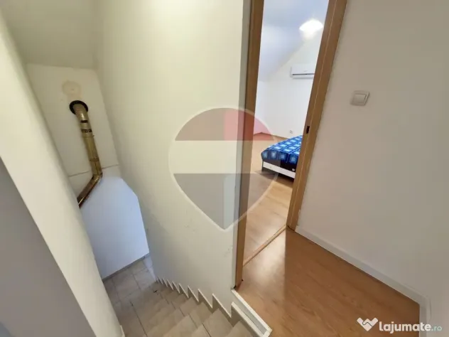 Casă cu 3 camere de vânzare în zona 3 Insule, Arad - Arad (Arad)