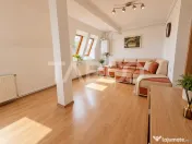 Apartament de vanzare 4 camere mansarda Vasile Aaron Sibiu 