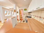 Apartament de vanzare 4 camere mansarda Vasile Aaron Sibiu 