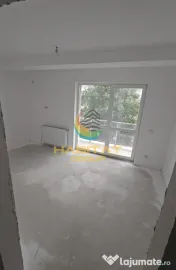 Apartament Nou 3 Camere , Decomandat, Doua Balcoane Sector 4 etaj 1 