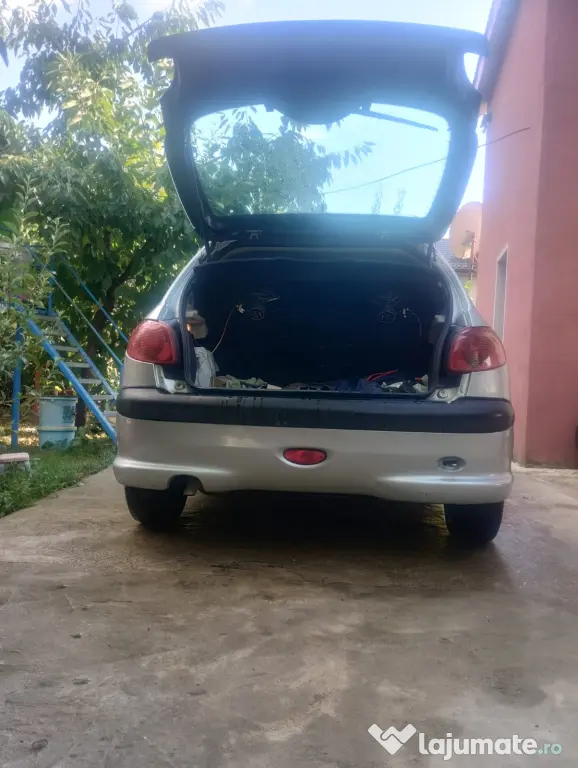 Peugeot 206, benzina