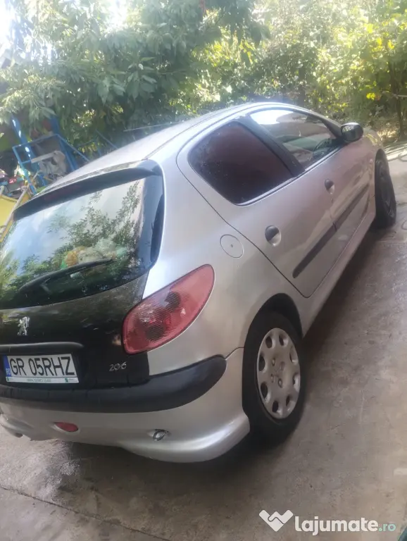 Peugeot 206, benzina