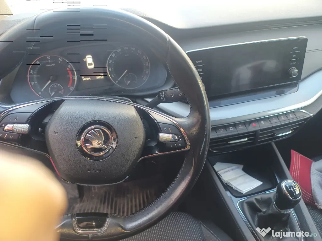 SKODA Octavia 2021 — imagine 1