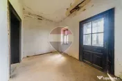 Casă de vacanta intr-o locatie de vis de vanzare in Carand,Romania 