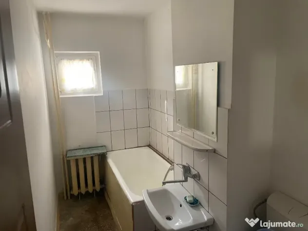 Vând garsonieră Lujerului - Bucuresti (Bucuresti-Ilfov)
