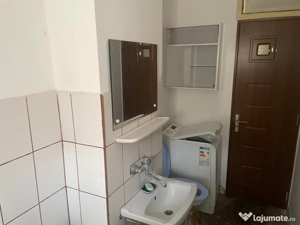 Vând garsonieră Lujerului - Bucuresti (Bucuresti-Ilfov)