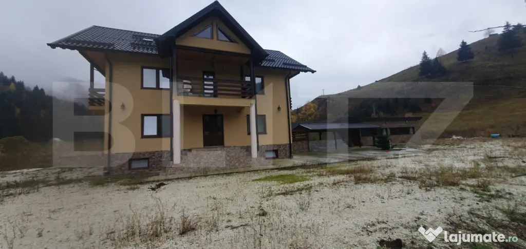 Cabana modernă 8 camere, 370 mp, utilata, mobilata, zona Do - Vatra Dornei (Suceava)
