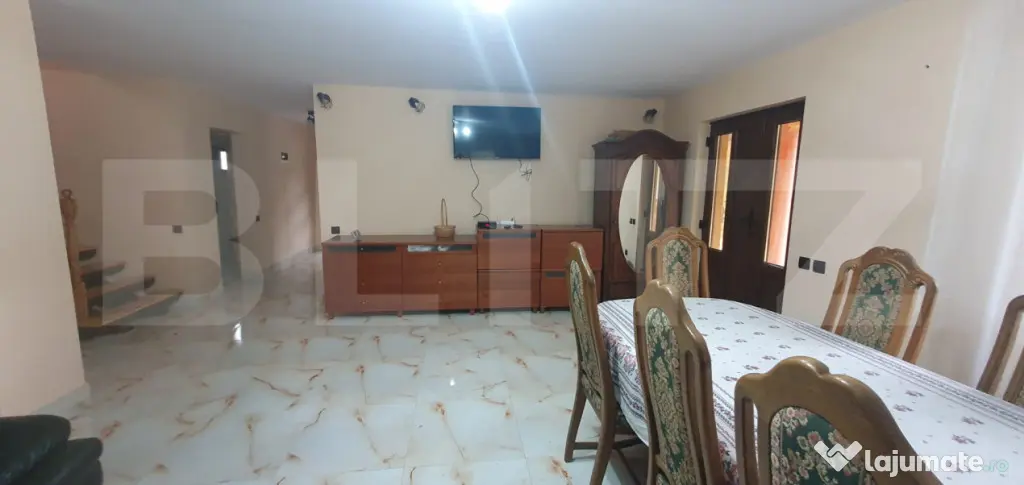 Cabana modernă 8 camere, 370 mp, utilata, mobilata, zona Do - Vatra Dornei (Suceava)