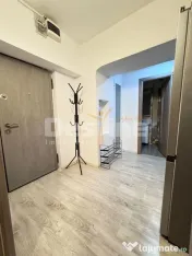 Apartament decomandat cu 2 camere de închiriat, zona Casa de Cultură, 