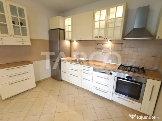 Garsoniera decomandata cu terasa - complet mobilata si utila - Sibiu (Sibiu)