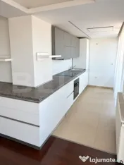 Penthouse 2 nivele, 157 mp utili, terase 120 mp, 2 parcari,