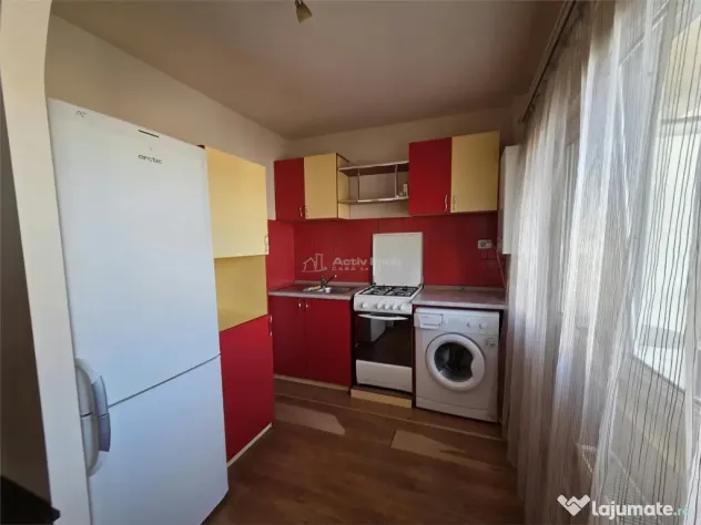 2 camere, central, ING Piata Mare, Rm. Valcea - Ramnicu Valcea (Valcea)