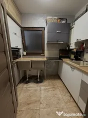 Apartament 1 camera 40mp etaj 1 mobilat zona Granit Mitropolit Vaarlam 