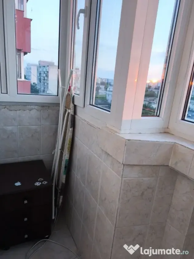 Proprietar inchiriez 3 camere vis-a-vis de MALL VITAN complet mobilat - Bucuresti (Bucuresti-Ilfov)