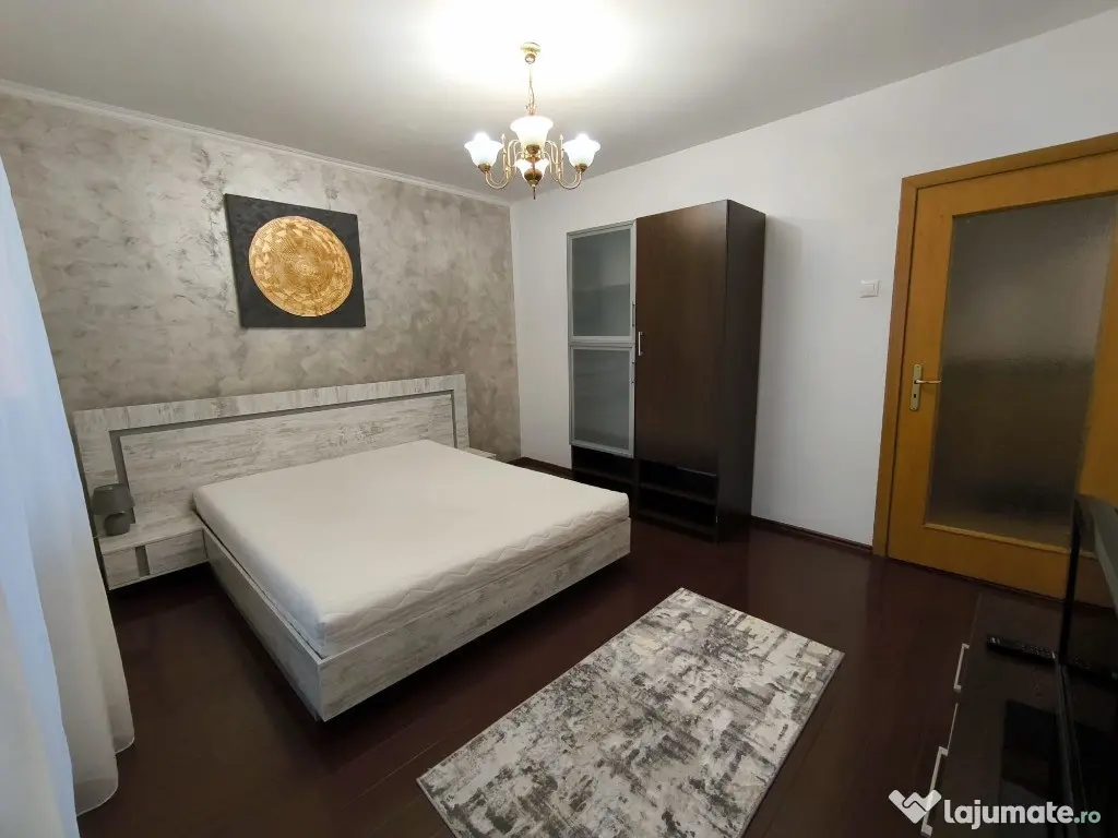 Proprietar inchiriez 3 camere vis-a-vis de MALL VITAN complet mobilat - Bucuresti (Bucuresti-Ilfov)