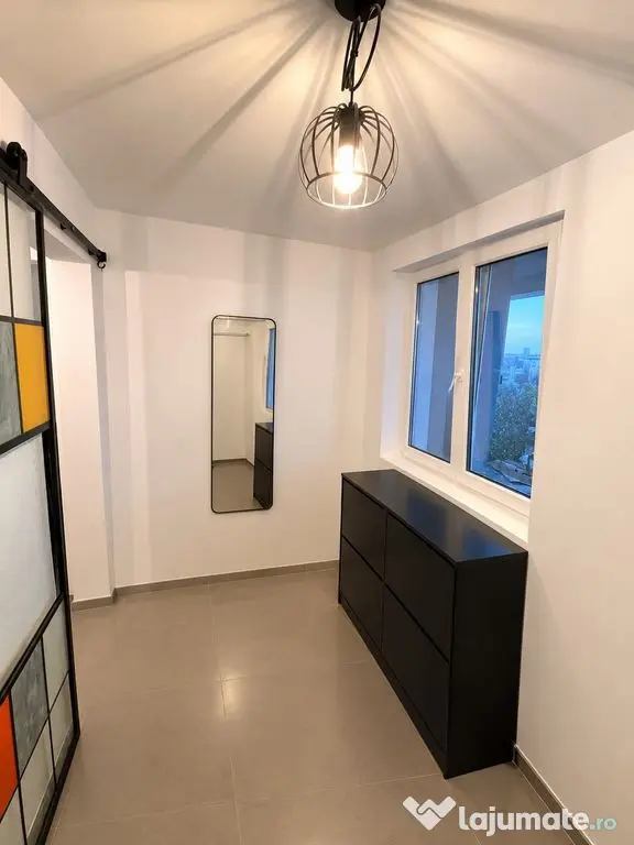 Apartament 3 camere | Balcon generos | Zona Piața Victoriei - Bucuresti (Bucuresti-Ilfov)