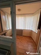Apartament de 3 camere zona CODRUL COSMINULUI 