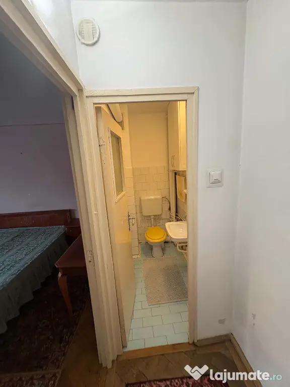 Apartament de 3 camere zona CODRUL COSMINULUI - Brasov (Brasov)