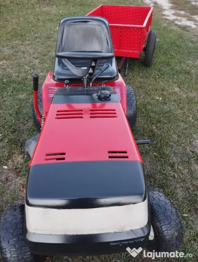 Tractoras gazon marca Muray 12,5 Cp cu remorca tabla 500 Kg