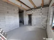 Casa cu 4 camere,la roșu,156mp utili,zona Cionchesti. 