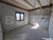 Casa cu 4 camere,la roșu,156mp utili,zona Cionchesti. 