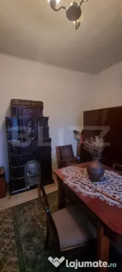 Casa 2 camere,curte si gradina
