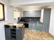 2 camere | Parcare CF | Bloc 2019 | Zona Răzoare–în spat 