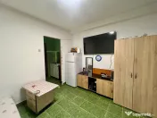 Garsoniera , 18 mp, etaj 1/4, baie proprie - Zona UMT 