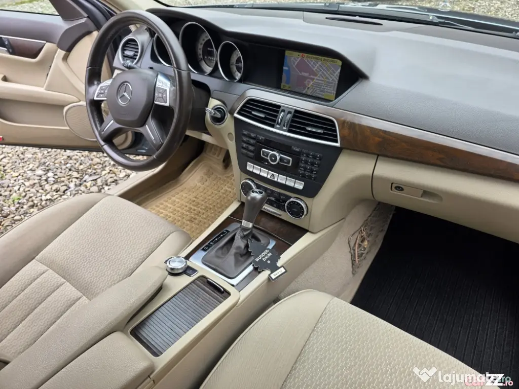 MERCEDES-BENZ C-Class 2012 — imagine 9