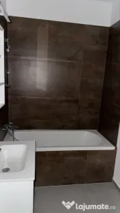 2 camere | Bloc nou in oras | Loc parcare | Zona excelenta 