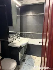 3 camere Nerva Traian decomandat, et.3, an 1996, metrou 