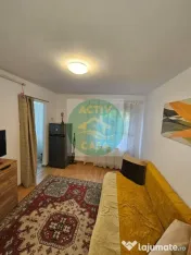 Devânzare garsonieră situată pe strada Smirodava, la etaj intermediar.