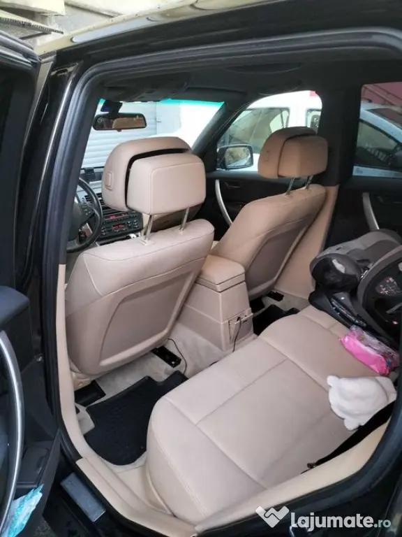 Vând BMW X3 XDrive Automat