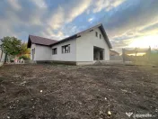 Casa individuala 160 mp utili, 560 mp teren - Giroc