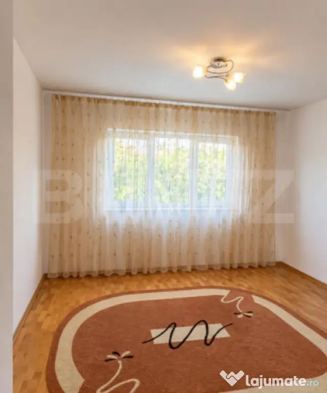 Gospodărie spațioasă de vânzare în Hațeg – 5 camere, - Hateg (Hunedoara)