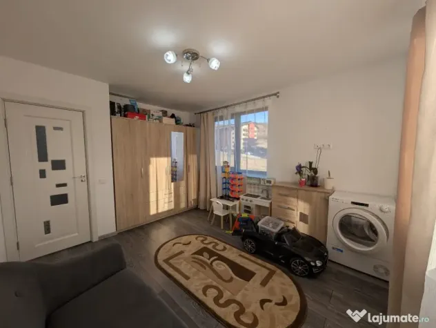 3 camere mobilat și utilat, debara, 2 balcoane - Florești zona PANEMAR - Cluj-Napoca (Cluj)