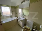 Apartament 3 camere, 77mp, parter 