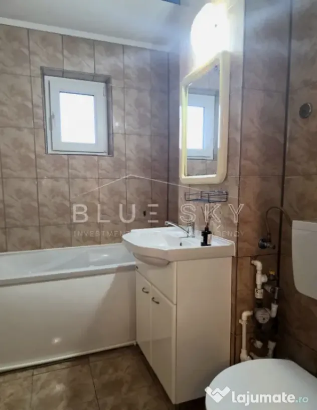 Apartament 2 camere situat pe Bd Mamaia in zona Spitalului M - Constanta (Constanta)